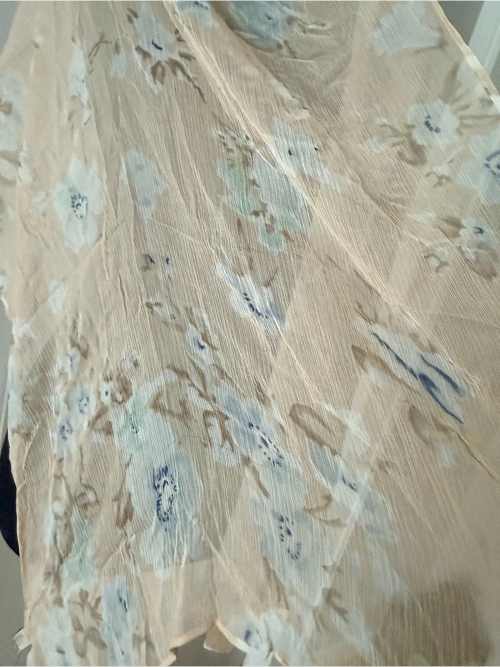 Lightweight Cream Floral Scarf Wrap